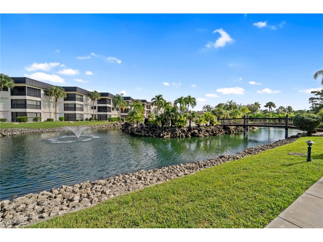 6979 Winkler Road #317 Fort Myers FL 33919 2025015289 image1