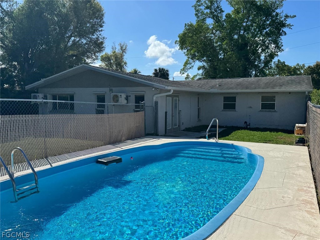698 Muscogee Drive North Fort Myers FL 33903 2026011892 image10