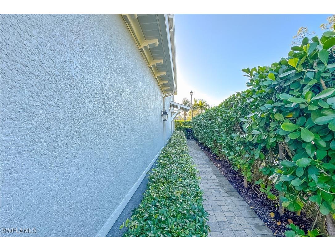 6980 Avalon Circle #1104 Naples FL 34112 225081468 image35