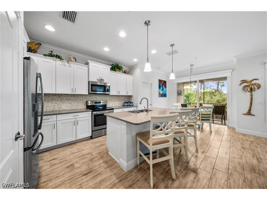 6981 Avalon Circle #1208 Naples FL 34112 226021230 image3