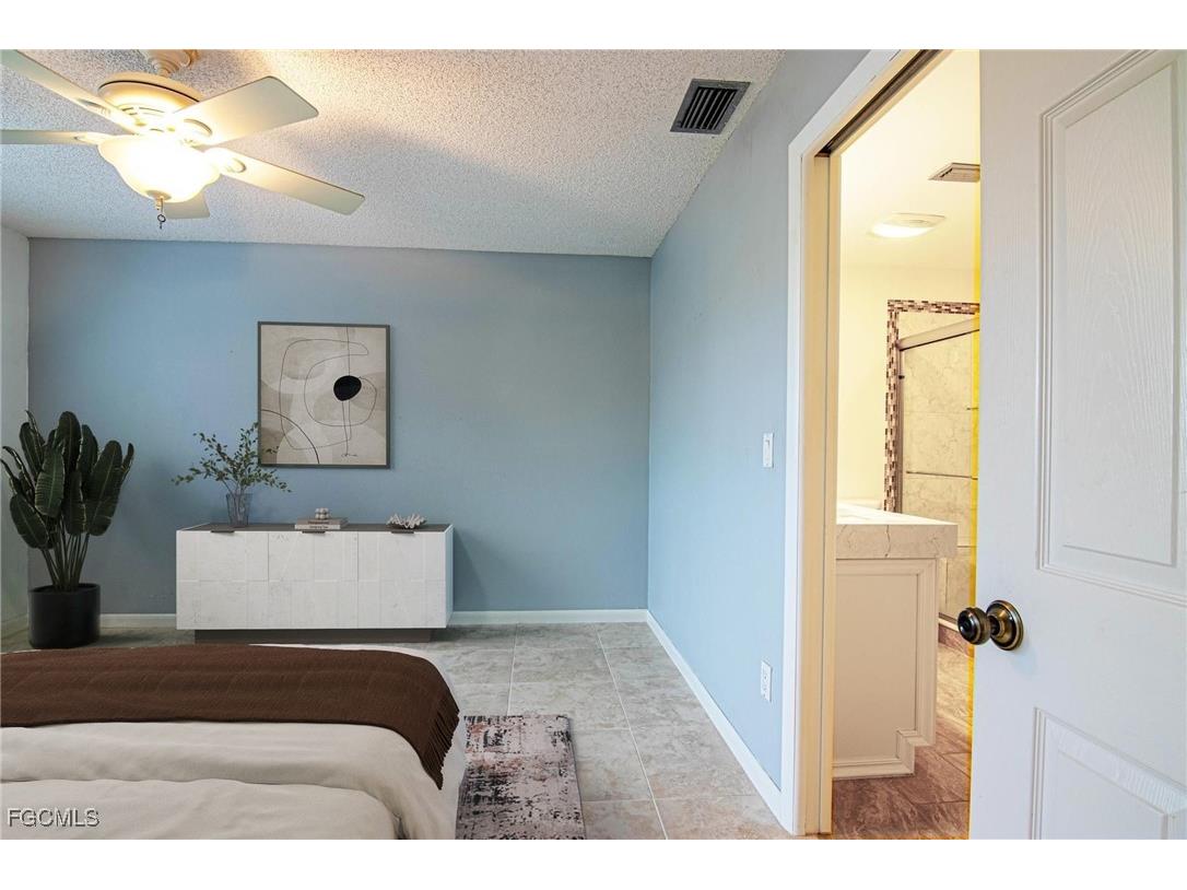 6984 Winkler Road Fort Myers FL 33919 2025011784 image17