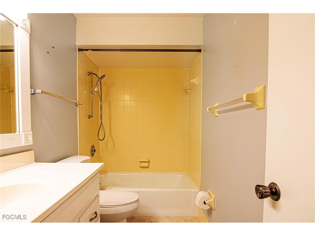 6984 Winkler Road Fort Myers FL 33919 2025011784 image26