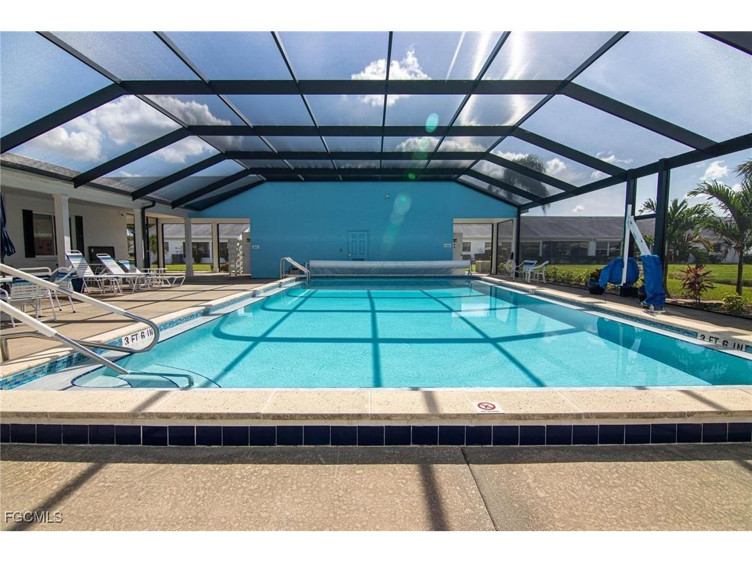 6984 Winkler Road Fort Myers FL 33919 2025011784 image32