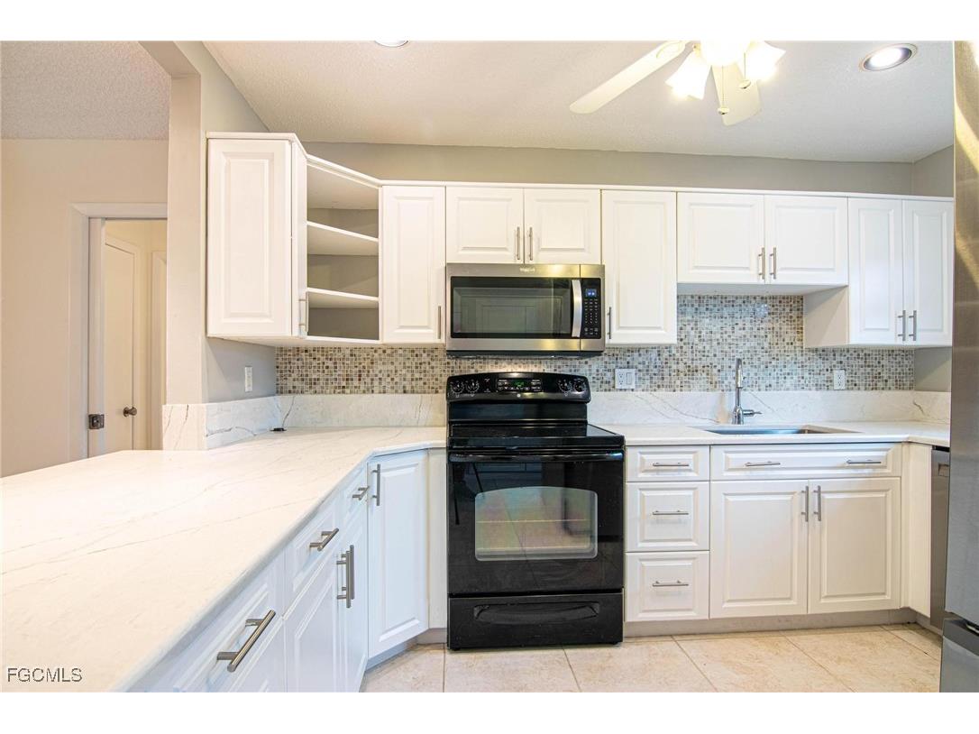 6984 Winkler Road Fort Myers FL 33919 2025011784 image4