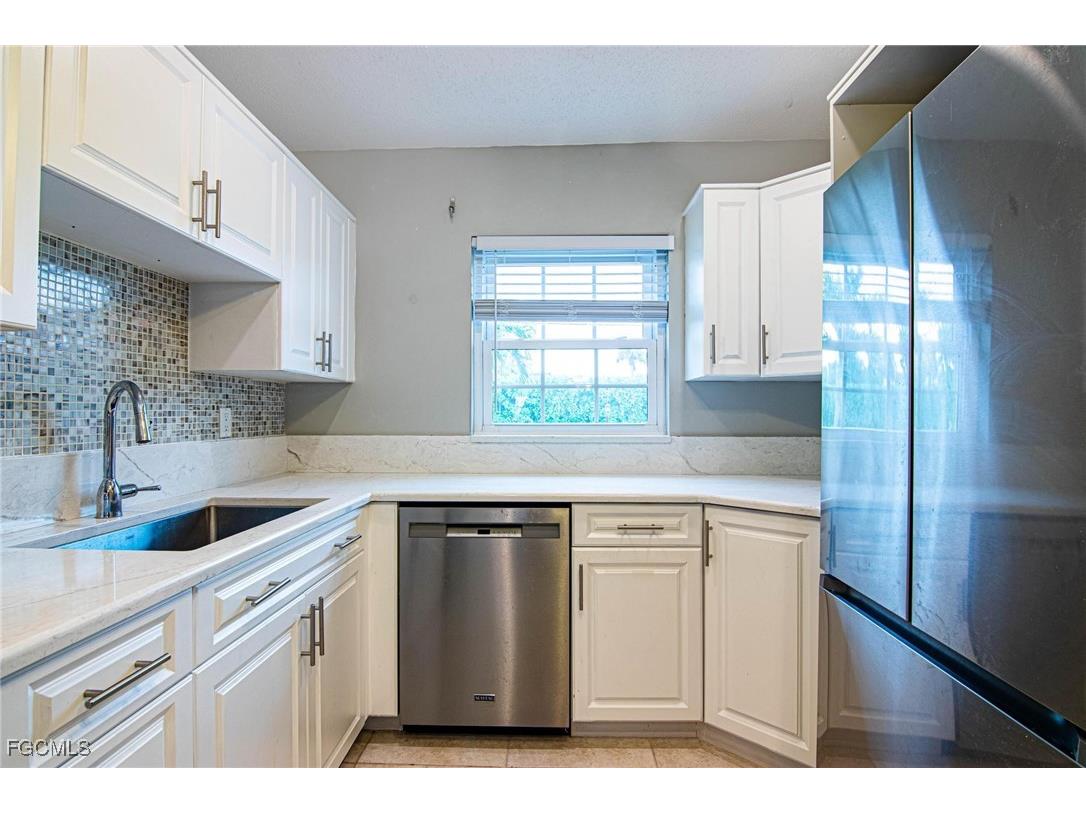 6984 Winkler Road Fort Myers FL 33919 2025011784 image6