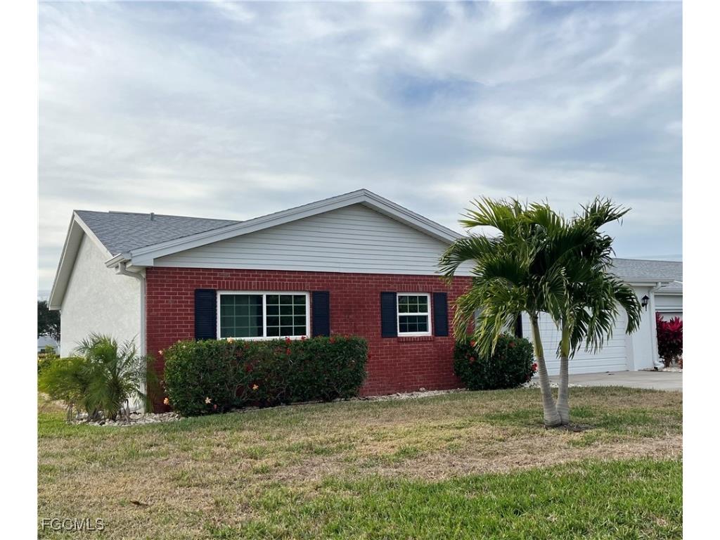 6986 Winkler Road Fort Myers FL 33919 2026003204 image1
