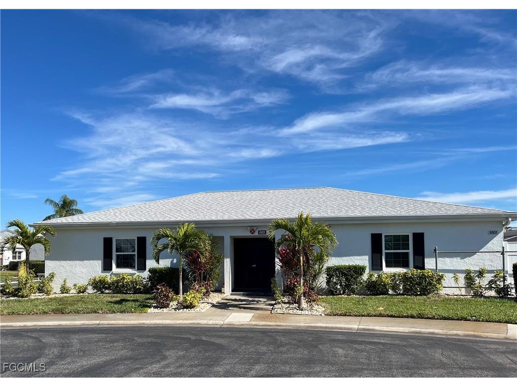 6986 Winkler Road Fort Myers FL 33919 2026003204 image35
