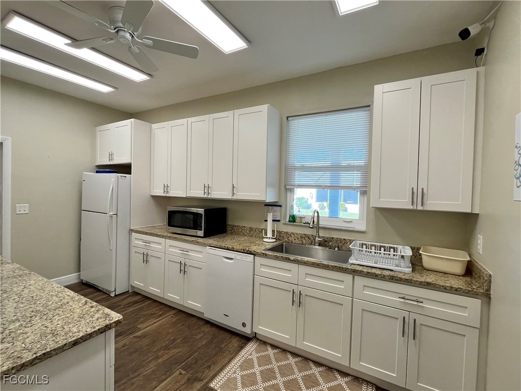 6986 Winkler Road Fort Myers FL 33919 2026003204 image44