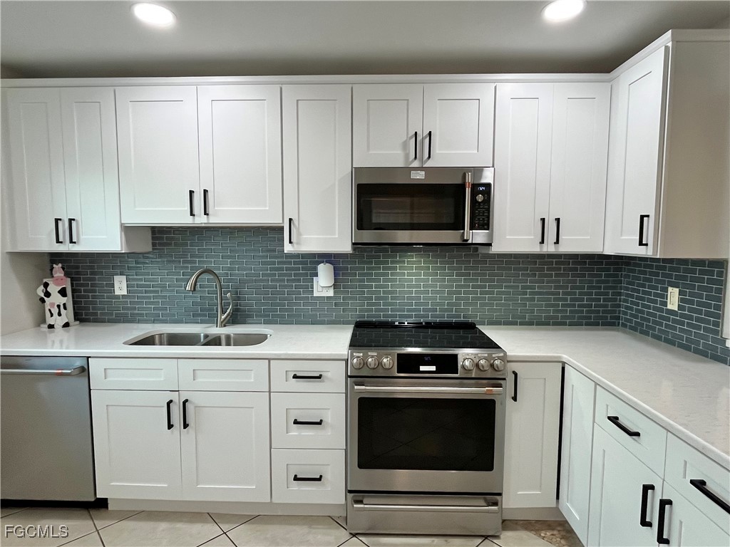 6986 Winkler Road Fort Myers FL 33919 2026003204 image7