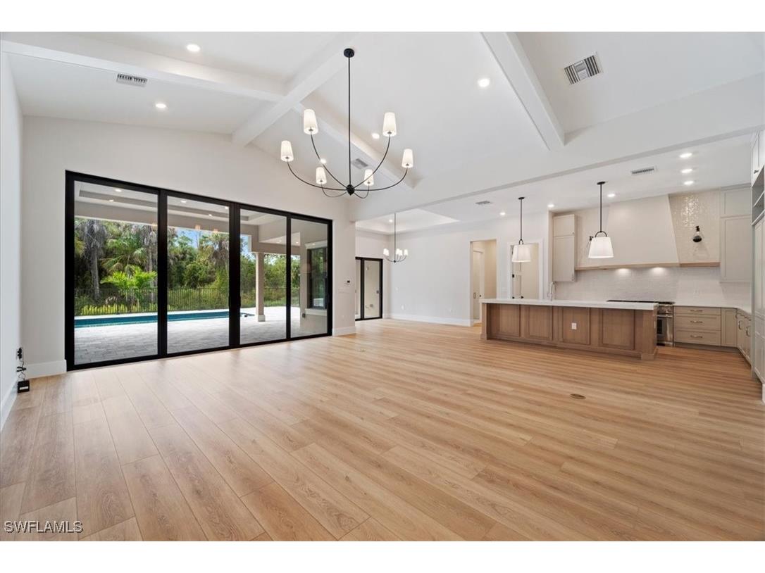 699 1st Street NW Naples FL 34120 225078466 image10