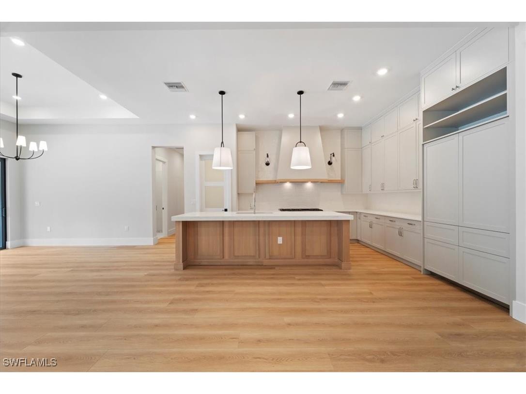 699 1st Street NW Naples FL 34120 225078466 image13