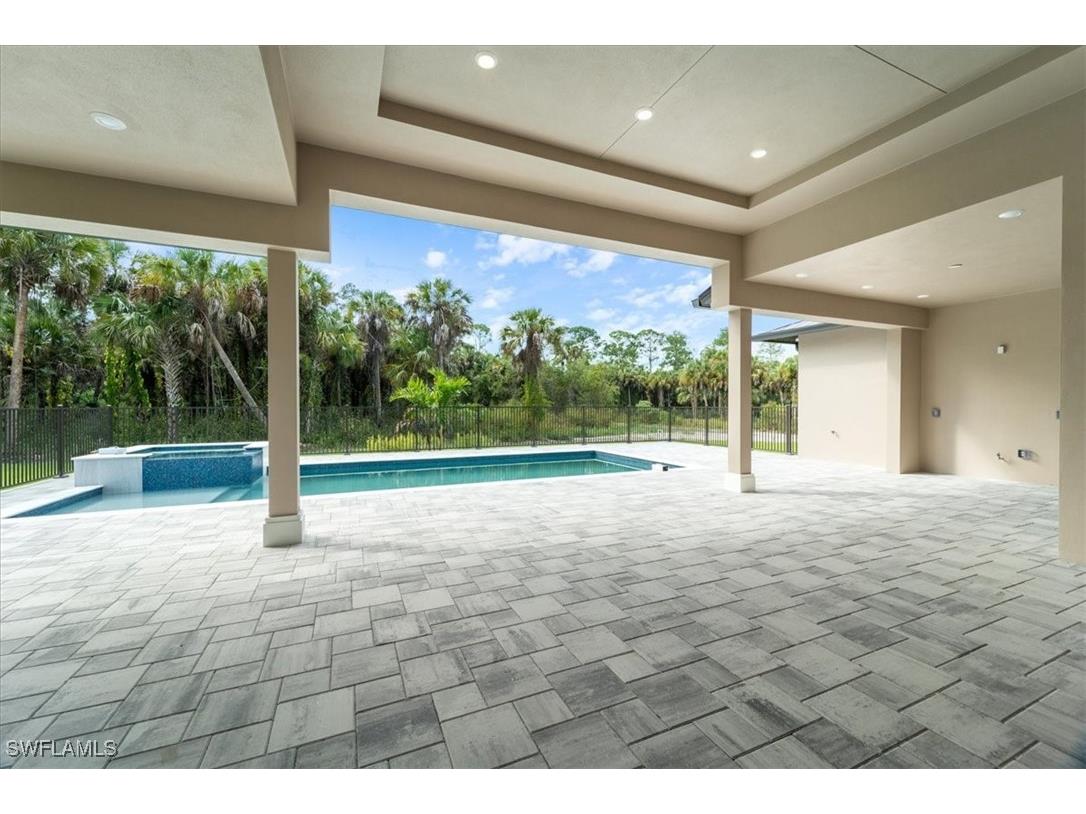 699 1st Street NW Naples FL 34120 225078466 image37