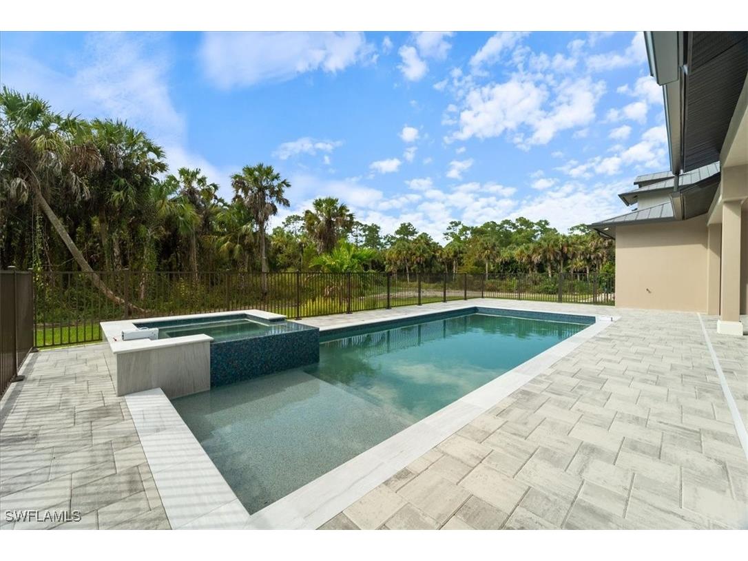 699 1st Street NW Naples FL 34120 225078466 image38
