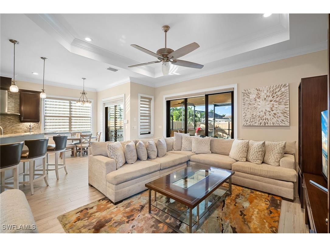 699 98th Avenue N Naples FL 34108 225075691 image5