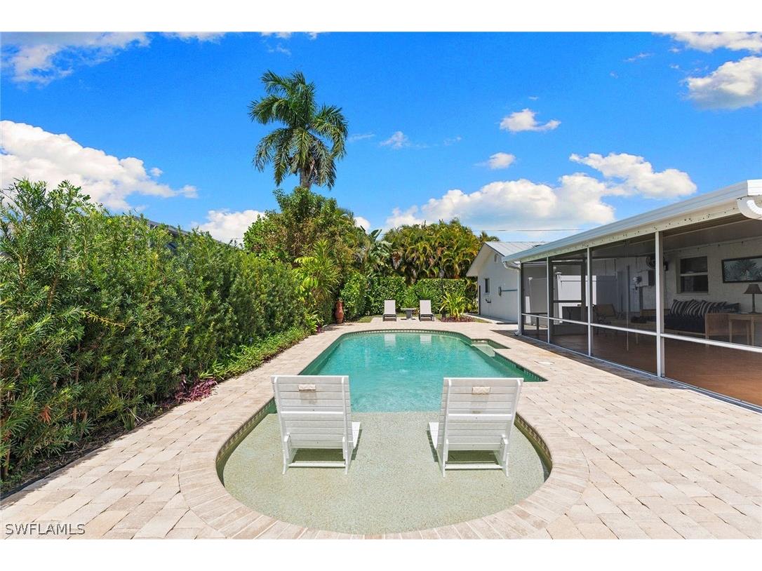 699 99th Avenue N Naples FL 34108 226010951 image35