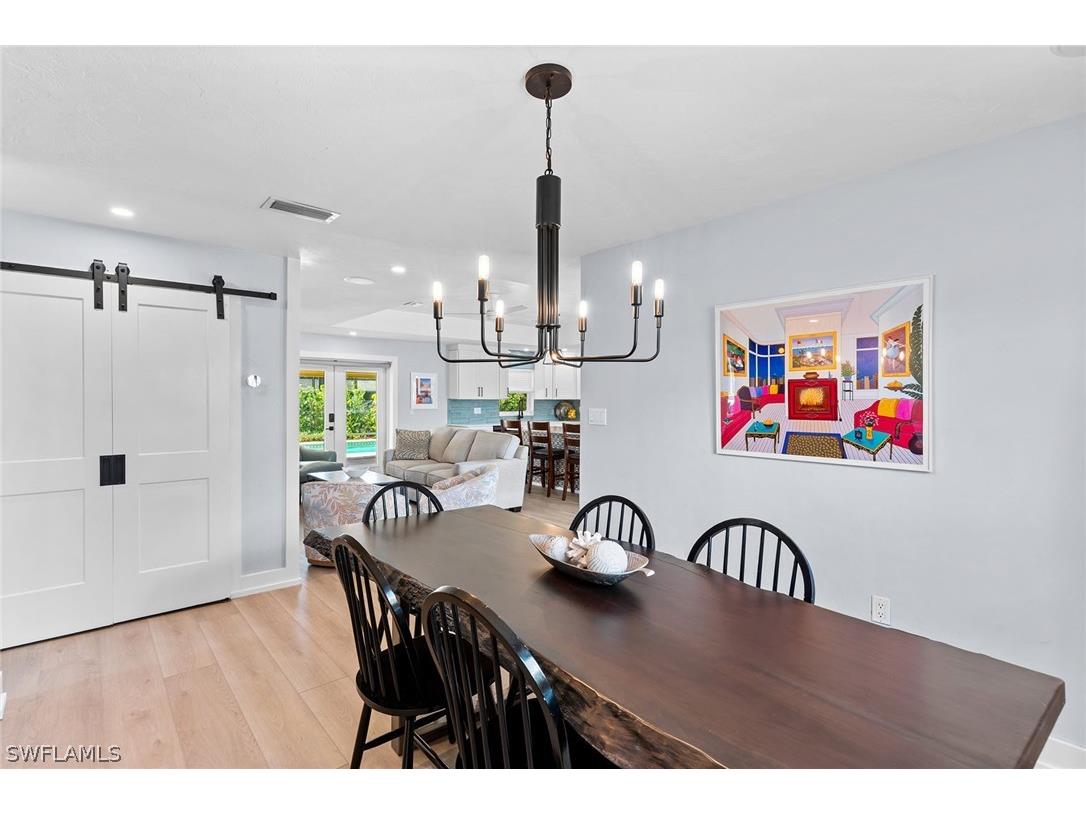 699 99th Avenue N Naples FL 34108 226010951 image39