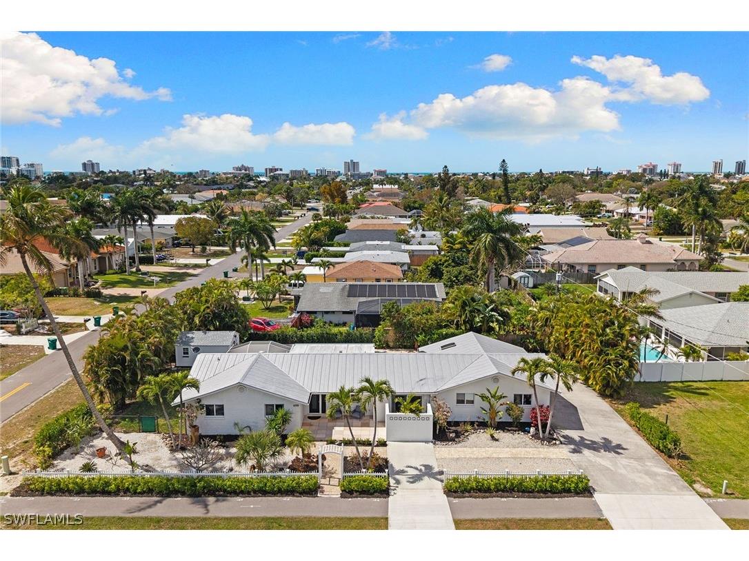699 99th Avenue N Naples FL 34108 226010951 image42