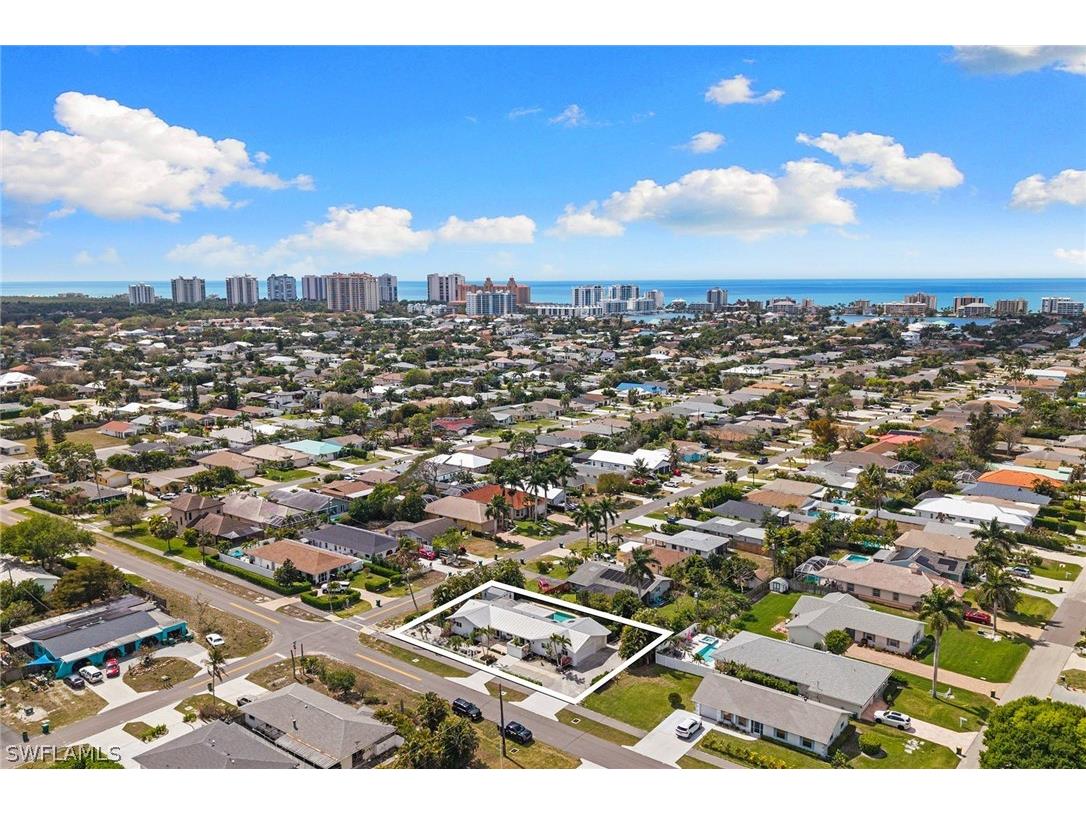 699 99th Avenue N Naples FL 34108 226010951 image44