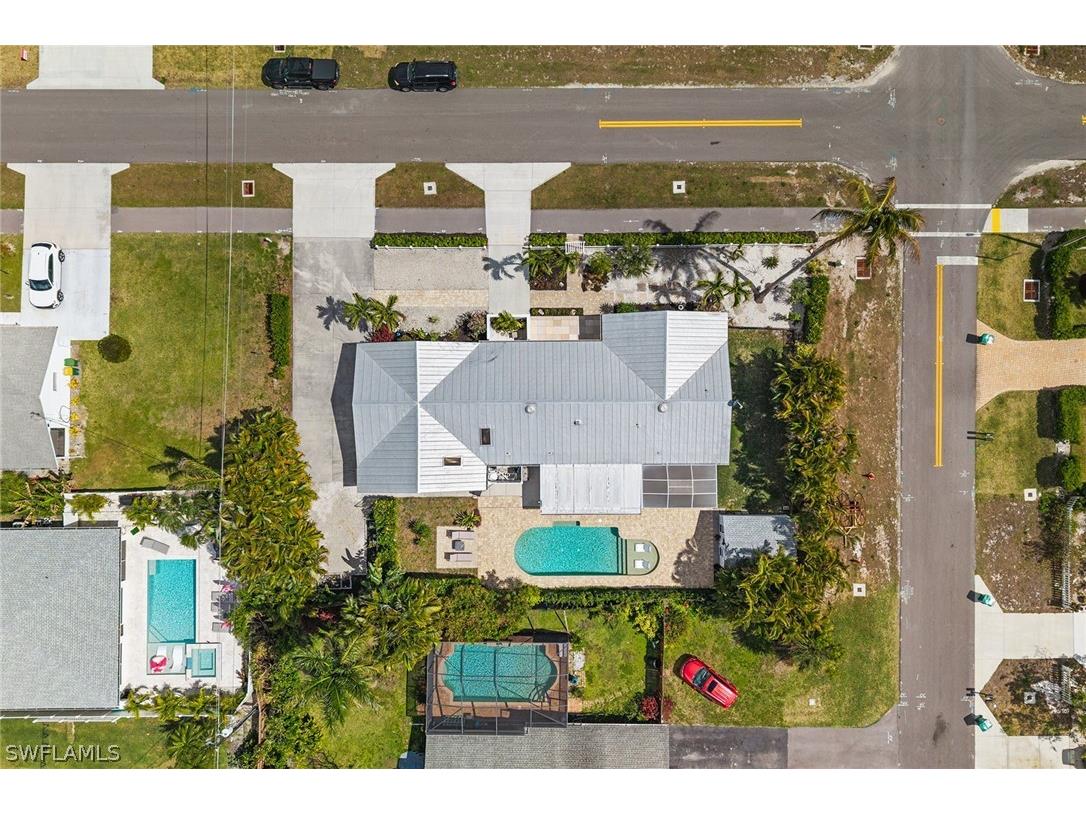 699 99th Avenue N Naples FL 34108 226010951 image45
