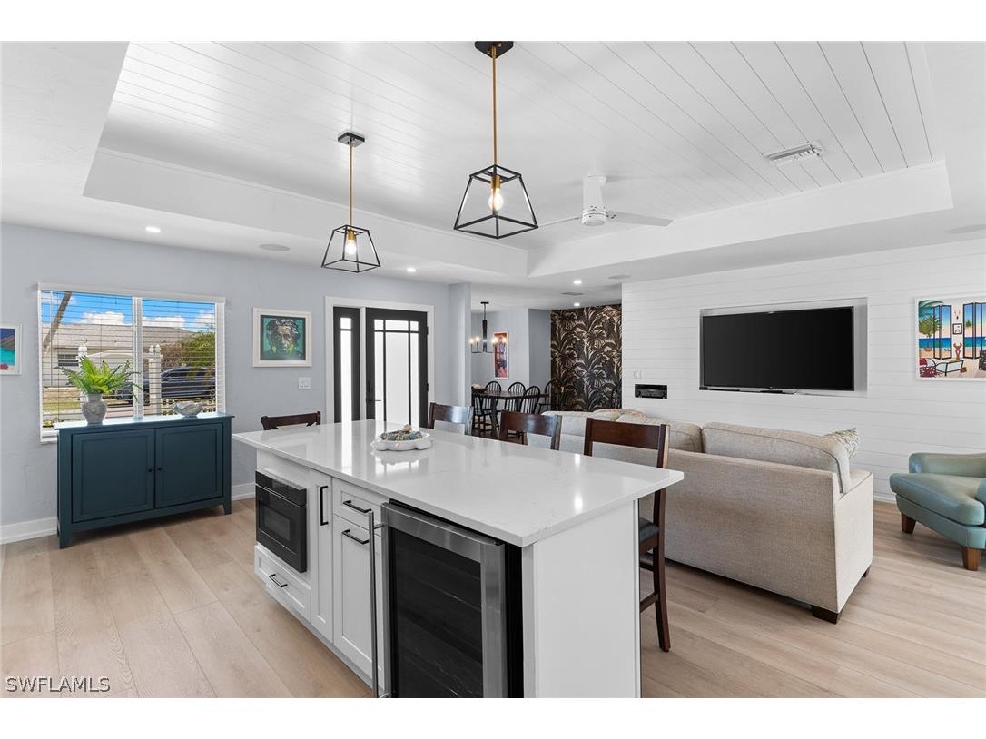 699 99th Avenue N Naples FL 34108 226010951 image5