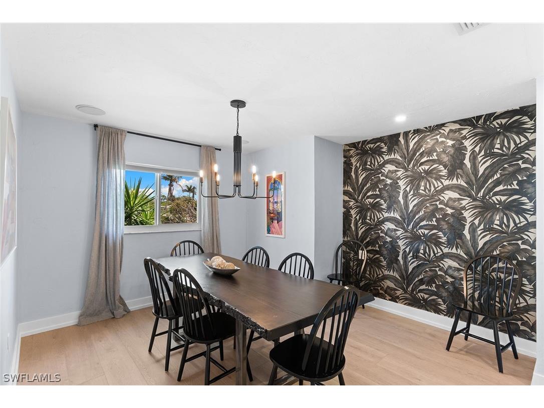 699 99th Avenue N Naples FL 34108 226010951 image8