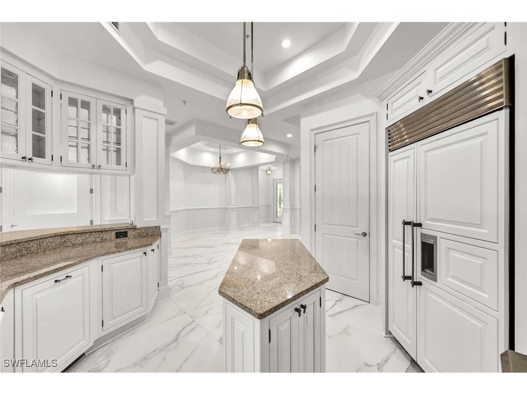 699 Fairway Terrace Naples FL 34103 225076782 image12