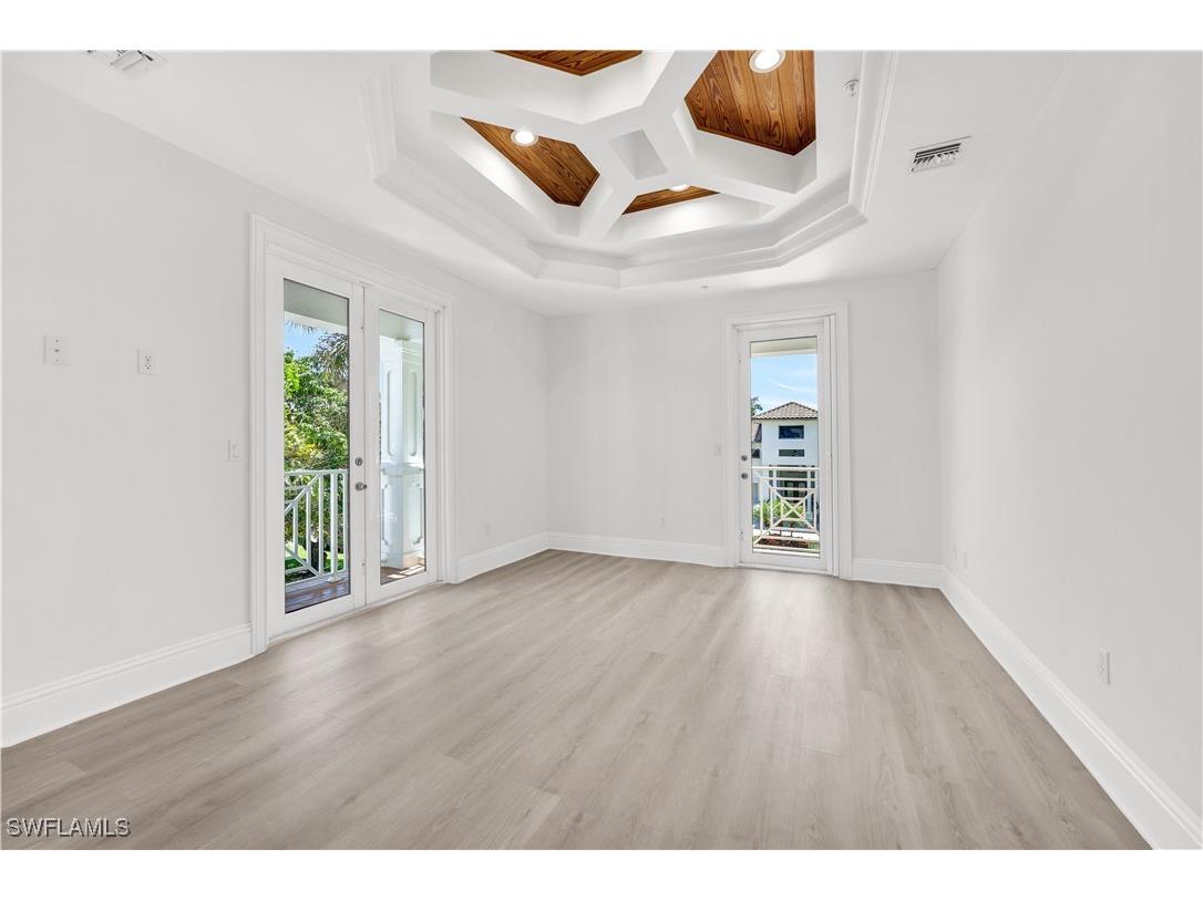 699 Fairway Terrace Naples FL 34103 225076782 image26