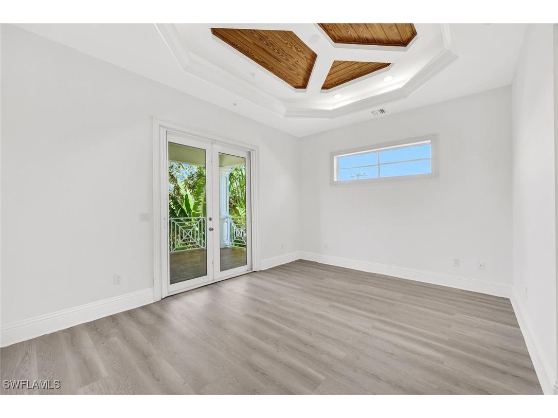 699 Fairway Terrace Naples FL 34103 225076782 image33