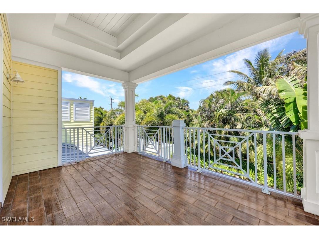 699 Fairway Terrace Naples FL 34103 225076782 image34