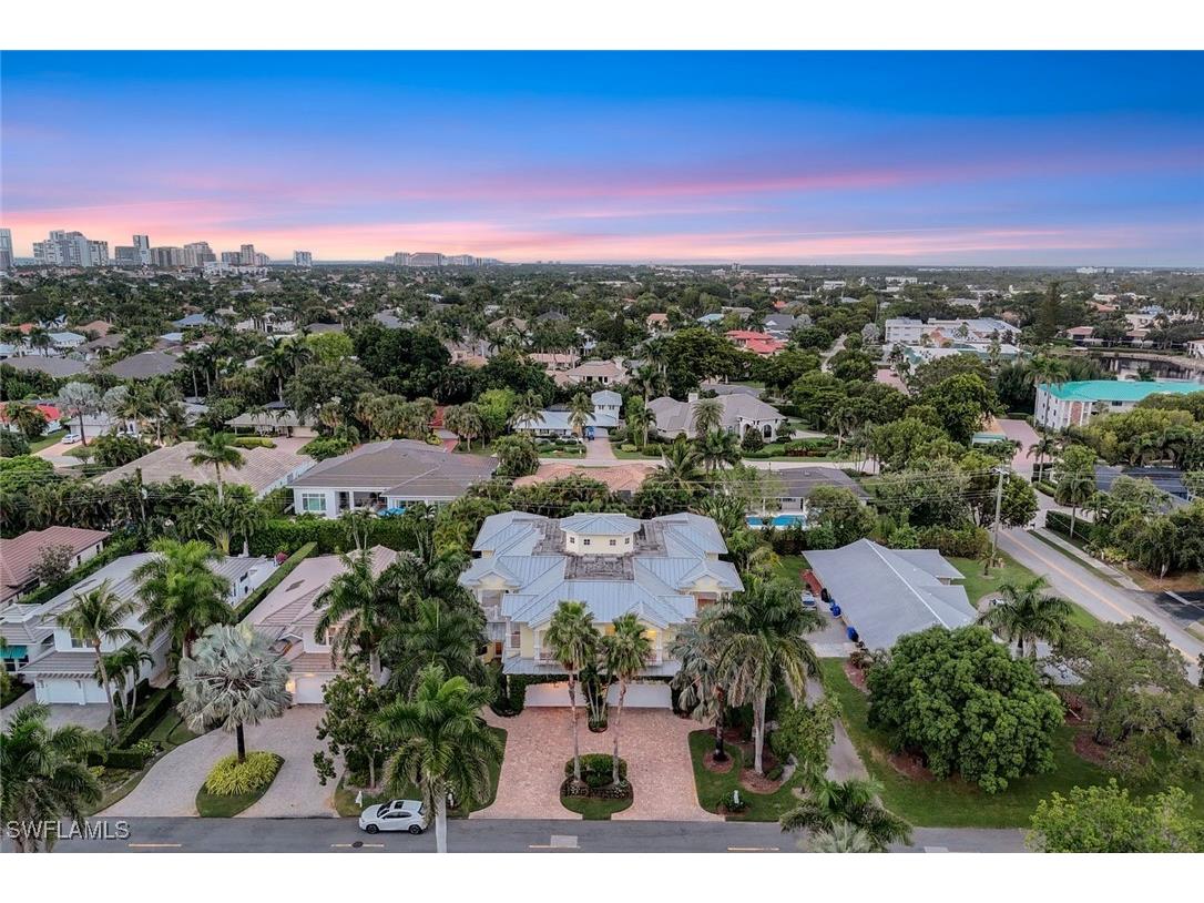 699 Fairway Terrace Naples FL 34103 225076782 image41