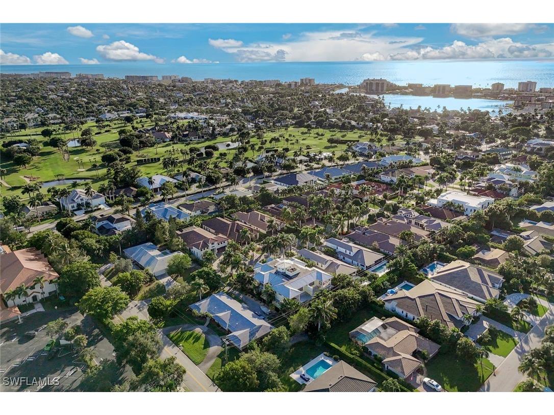 699 Fairway Terrace Naples FL 34103 225076782 image45