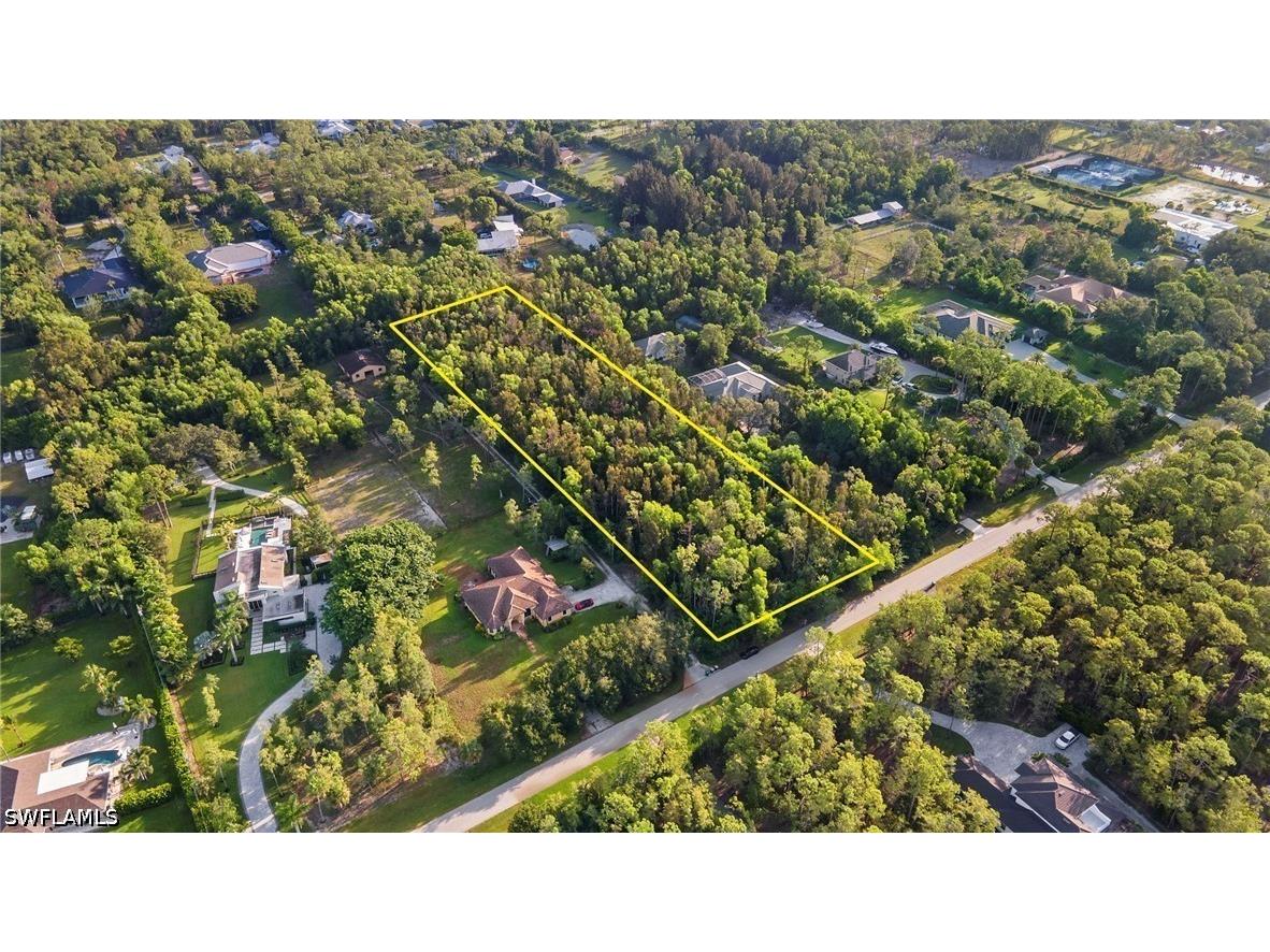 6991 Bottlebrush Lane Naples FL 34109 226015324 image18