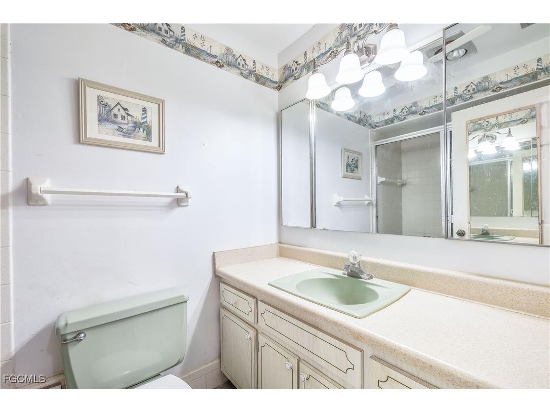 6992 Edgewater Circle Fort Myers FL 33919 2025024408 image13