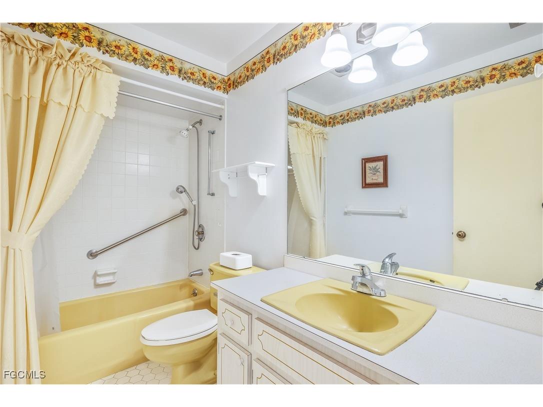 6992 Edgewater Circle Fort Myers FL 33919 2025024408 image15