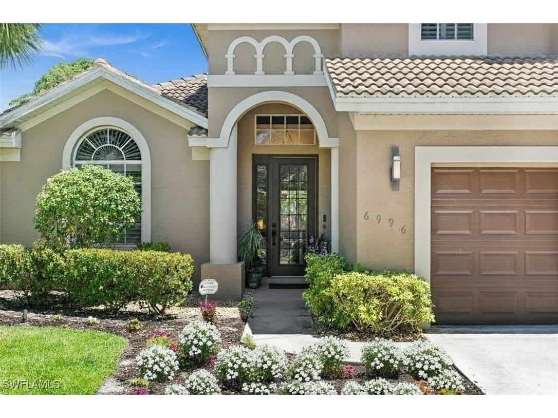 6996 Burnt Sienna Circle Naples FL 34109 226002195 image4