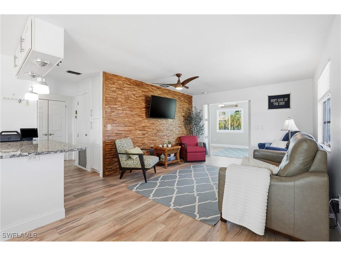 7 Avenida Carita Fort Myers Beach FL 33931 225084586 image16