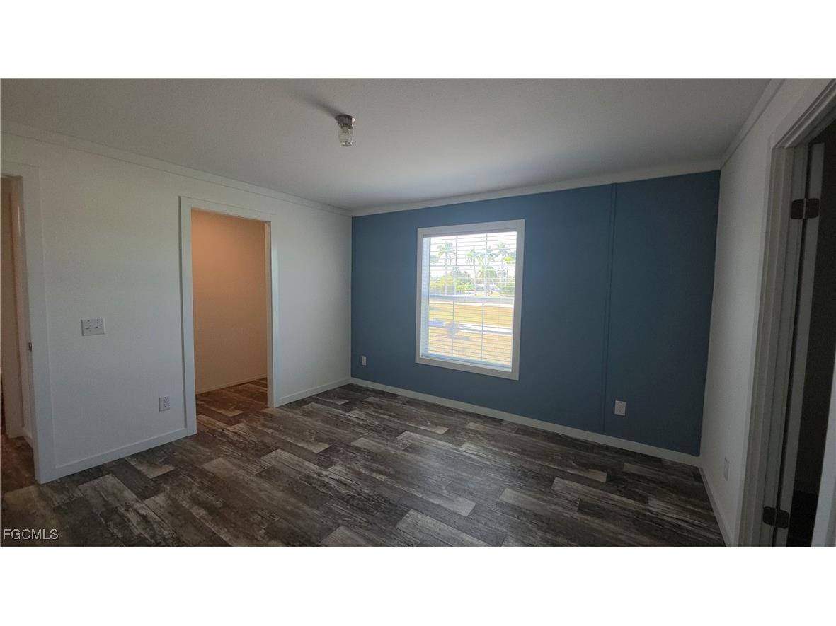 7 Birch Boulevard Fort Myers FL 33908 2025026418 image10