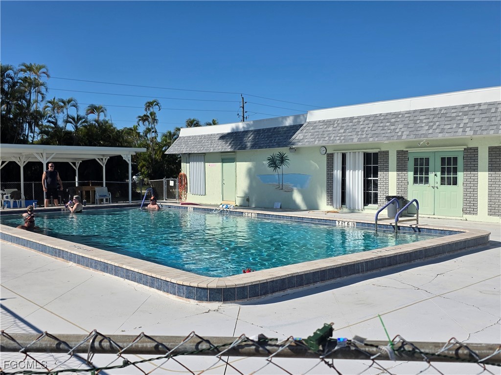 7 Birch Boulevard Fort Myers FL 33908 2025026418 image15