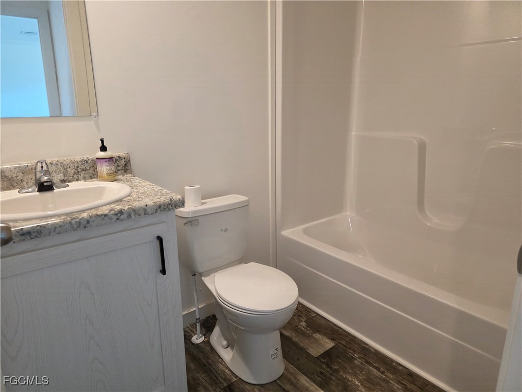 7 Birch Boulevard Fort Myers FL 33908 2025026418 image9