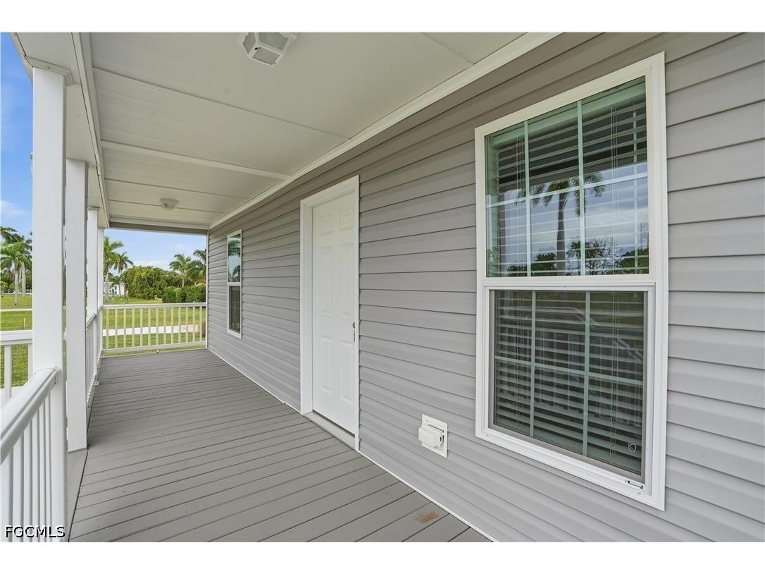 7 Birch Boulevard Fort Myers FL 33908 2026023447 image20