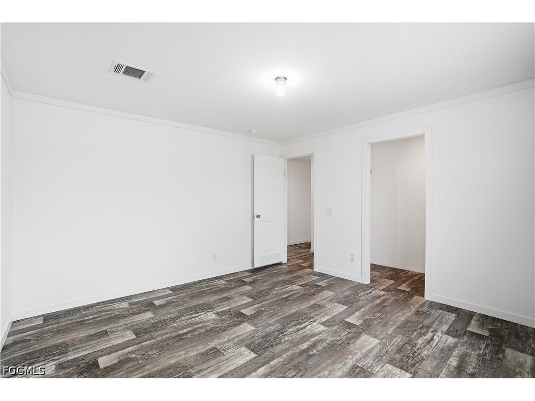 7 Birch Boulevard Fort Myers FL 33908 2026023447 image9