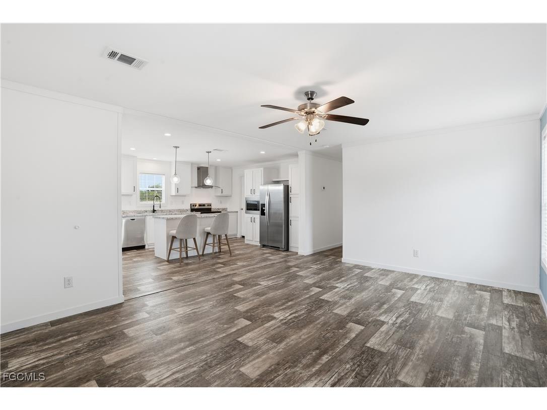 7 Birch Boulevard Fort Myers FL 33908 224060427 image4