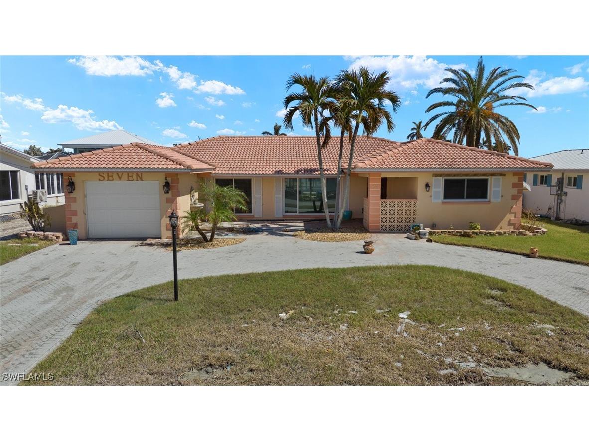 7 Fairview Boulevard Fort Myers Beach FL 33931 224082479 image1