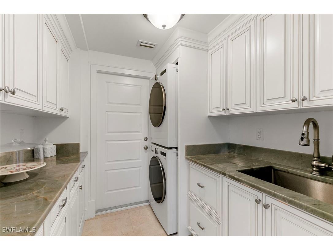 7 Glenview Manor Drive Fort Myers Beach FL 33931 225076389 image18