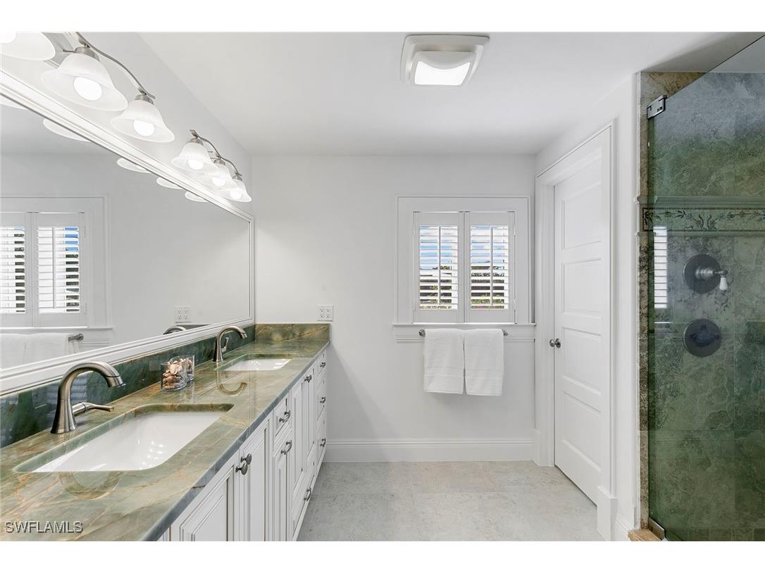 7 Glenview Manor Drive Fort Myers Beach FL 33931 225076389 image23