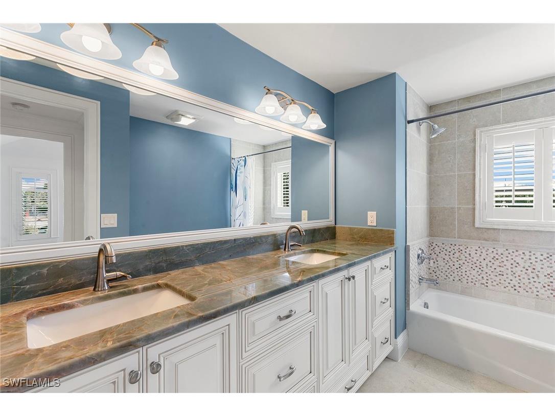 7 Glenview Manor Drive Fort Myers Beach FL 33931 225076389 image25