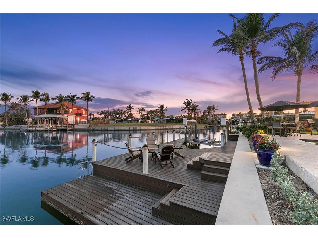 7 Glenview Manor Drive Fort Myers Beach FL 33931 225076389 image4