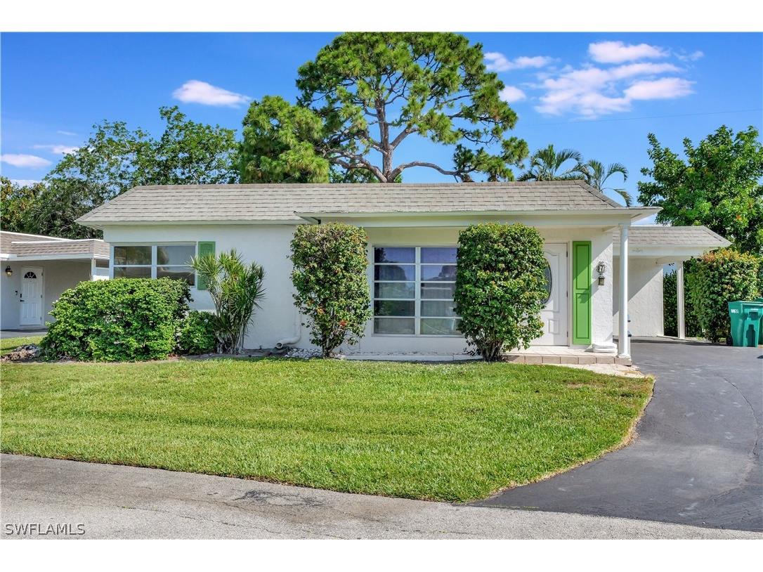 7 Knights Bridge Road #A4 Naples FL 34112 224047092 image1