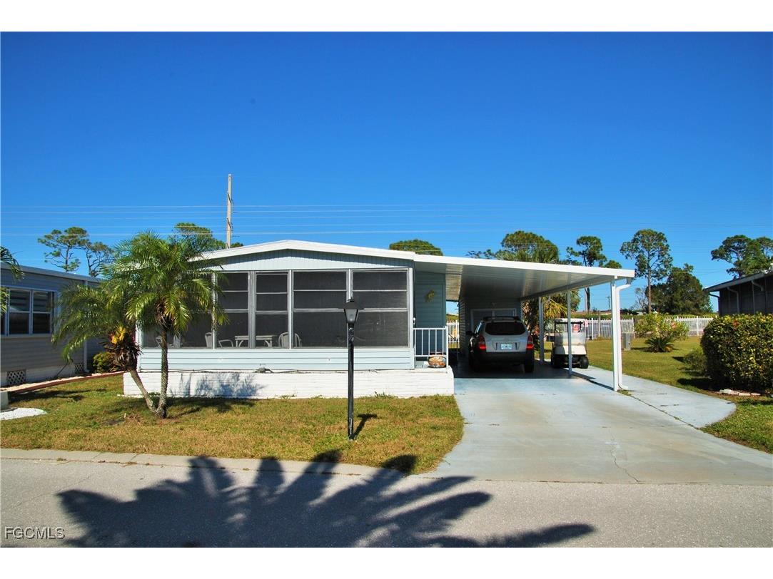 7 Nicklaus Boulevard North Fort Myers FL 33903 2025022083 image1