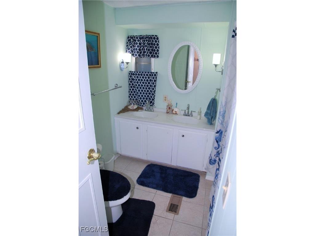 7 Nicklaus Boulevard North Fort Myers FL 33903 2025022083 image19